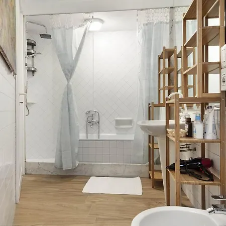 Don Morosini - Al Vaticano Apartment *