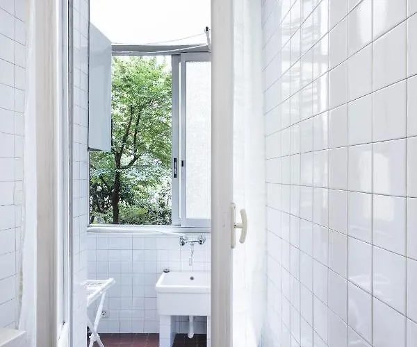 Don Morosini - Al Vaticano *